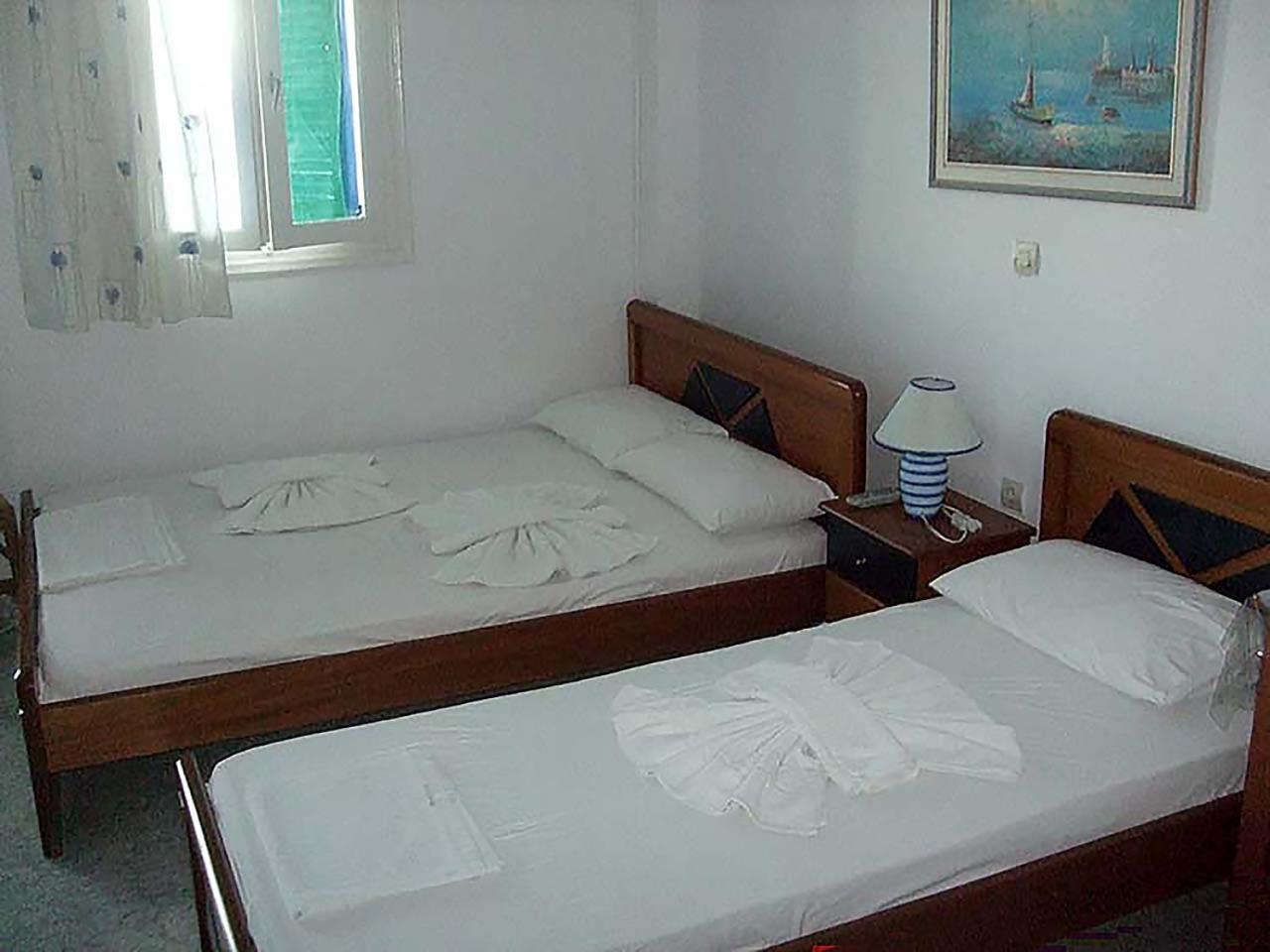 Oneiro Rooms Kythnos Kanala Номер фото